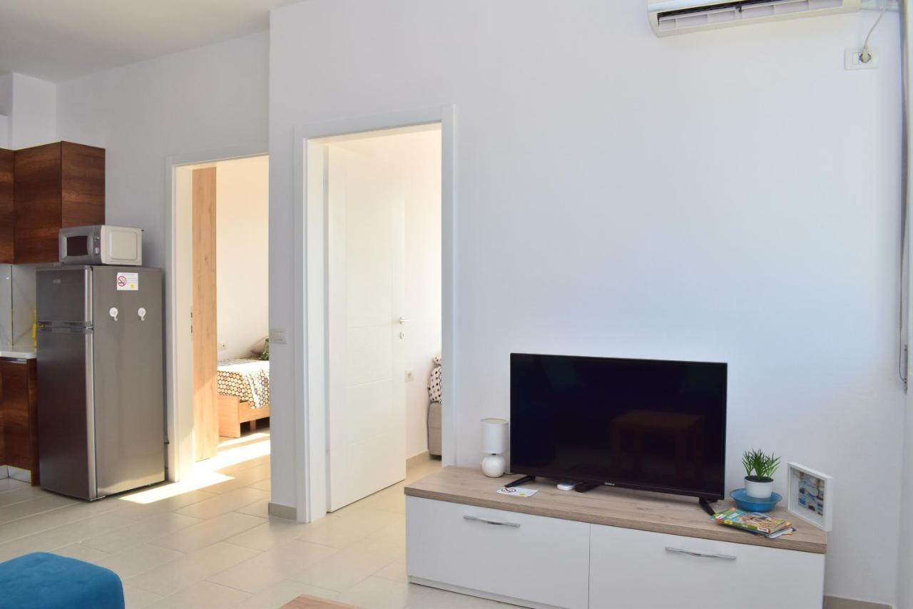 Sea View Apartment - 007 Vlore Exterior photo