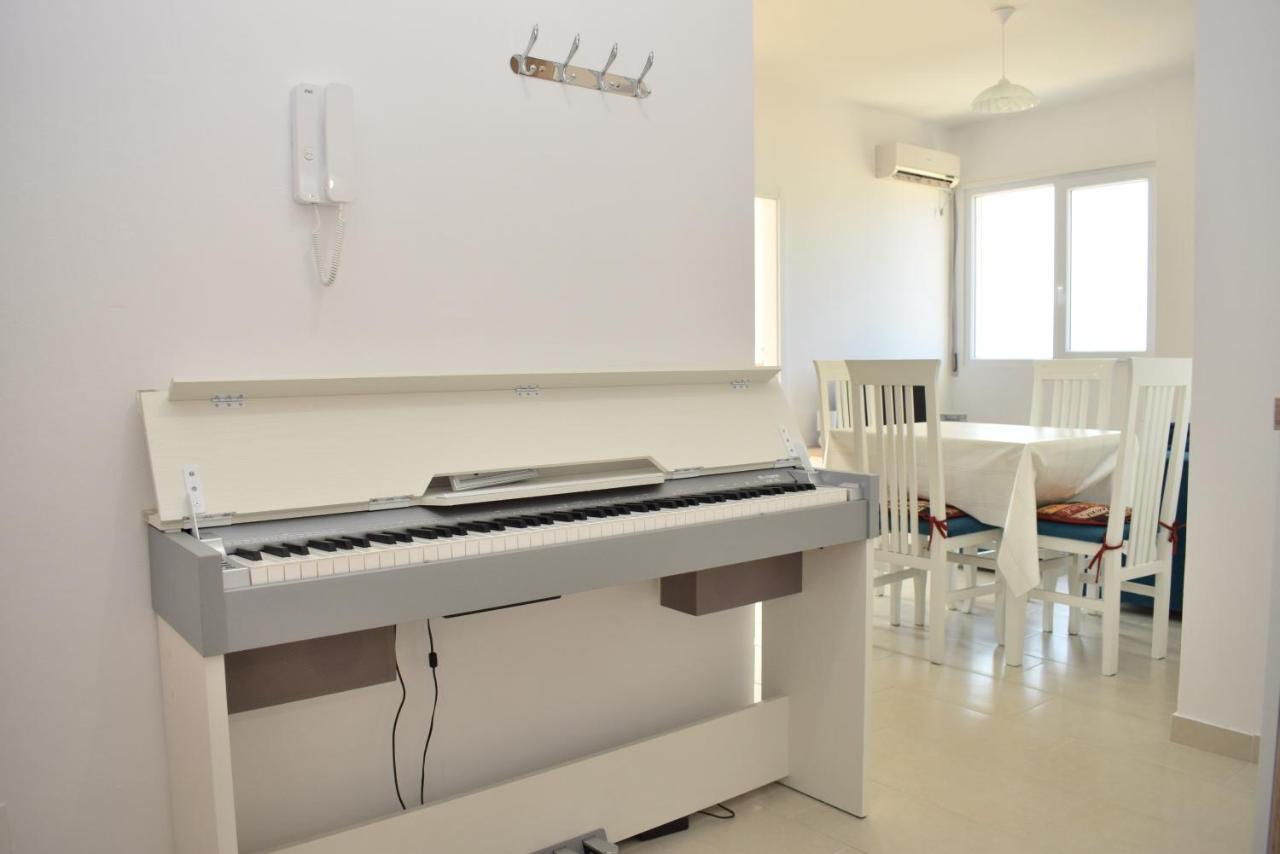 Sea View Apartment - 007 Vlore Exterior photo